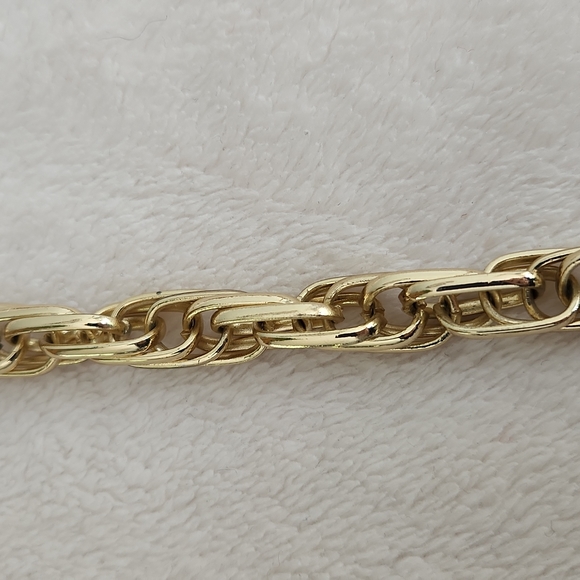 Alfani Necklace 19.75 in using Double & Single Links for illusion of 3 Links - Picture 2 of 7